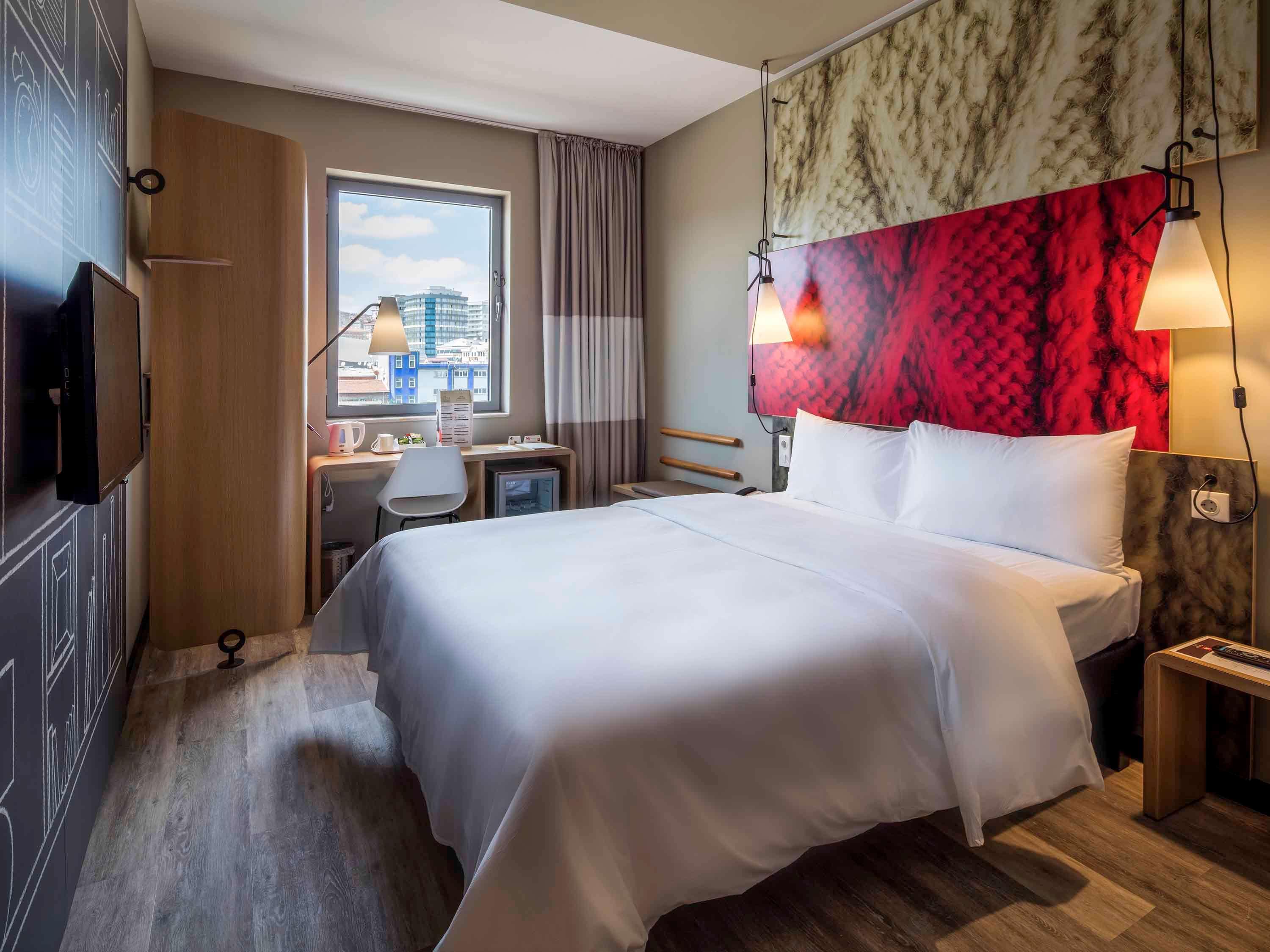 Ibis Istanbul West Hotell Exteriör bild