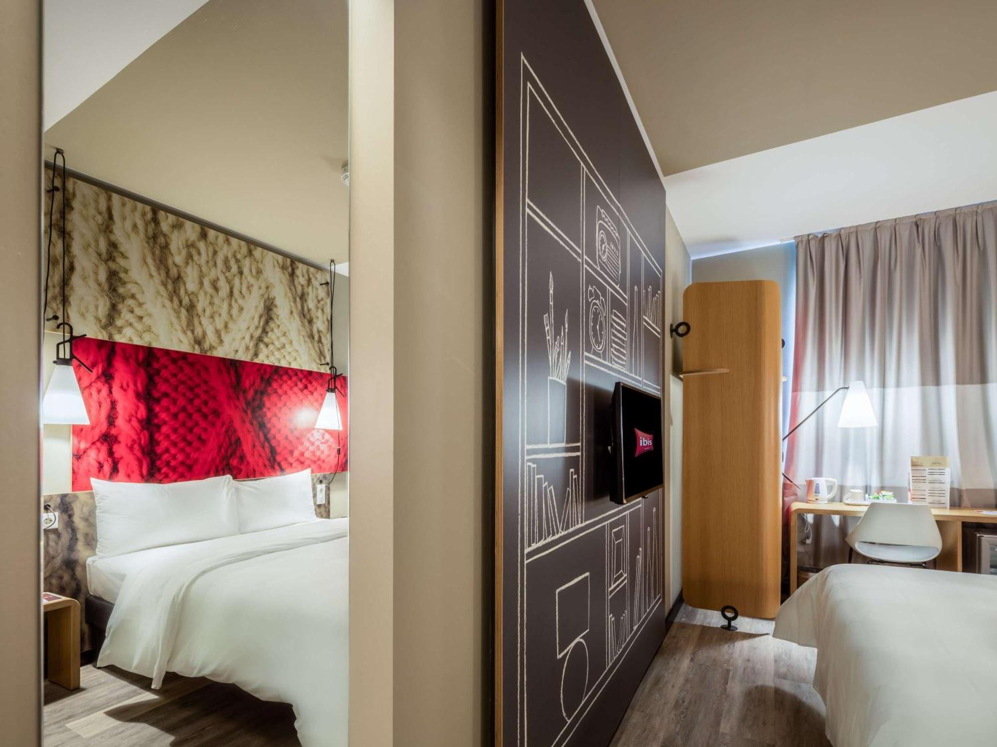 Ibis Istanbul West Hotell Exteriör bild